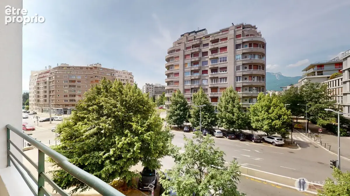 Appartement t3 de 81 m² - boulevard gambetta - grenoble - photo 5