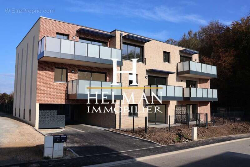 Appartement à LONGUENESSE