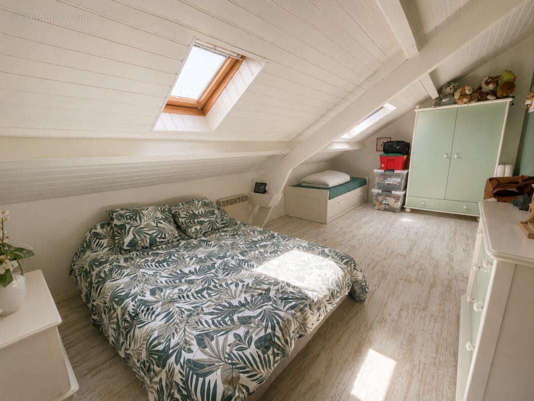Maison 194 m² à Saint-Sylvestre  - photo 13