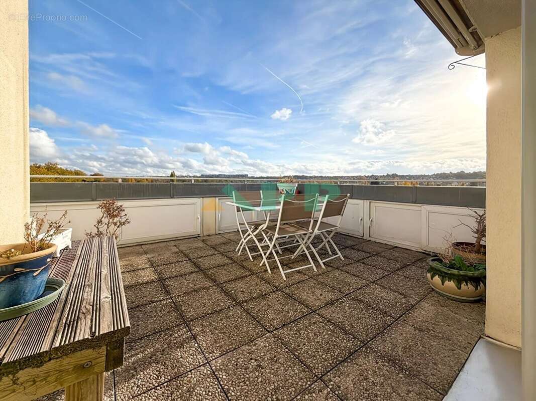 Appartement à VIRY-CHATILLON