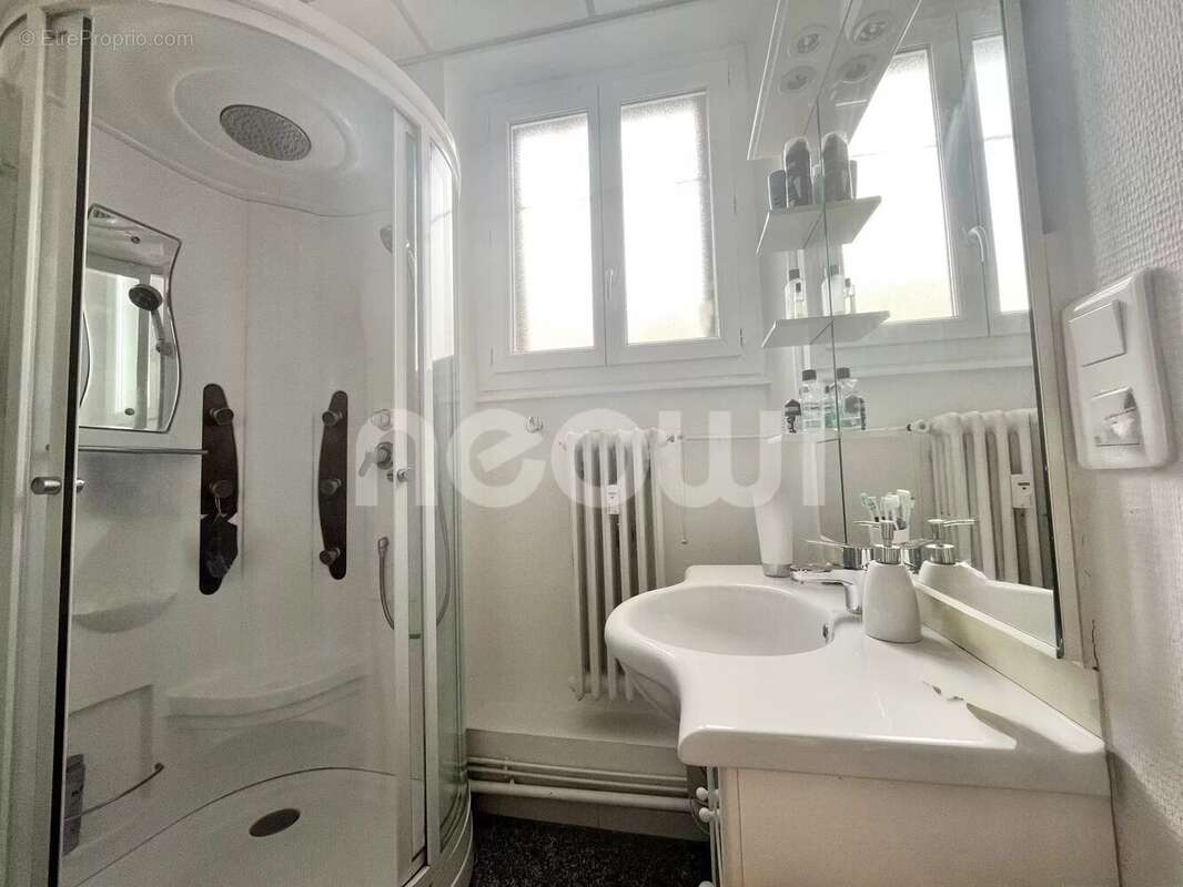 Appartement à CHAMALIERES