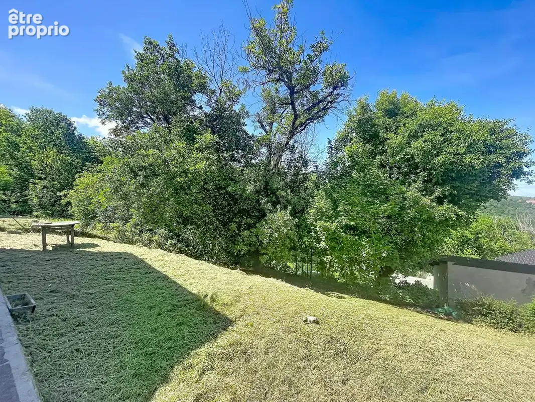 Maison 6 pièces 114 m² à vendre à Chatelguyon (63140) - photo 5