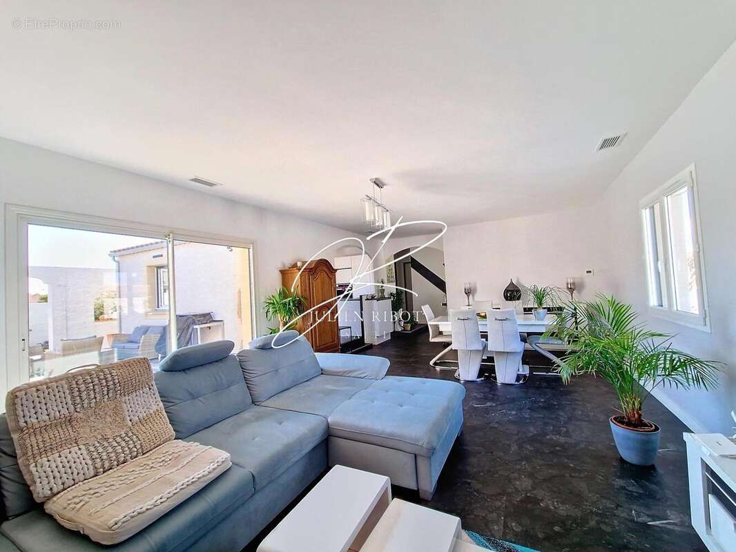 Photo 4 - Maison à SAUVIAN