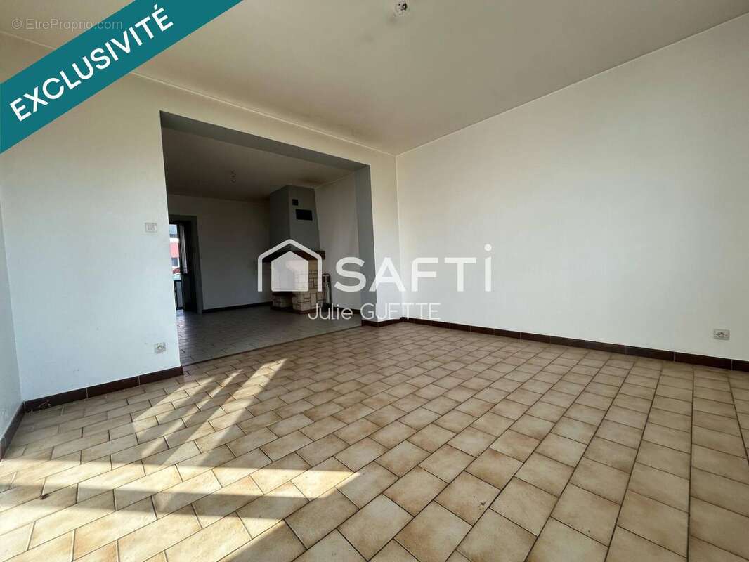 Photo 2 - Maison à MONTOURNAIS