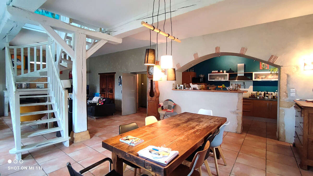 Maison à SAINT-DIDIER-SUR-CHALARONNE