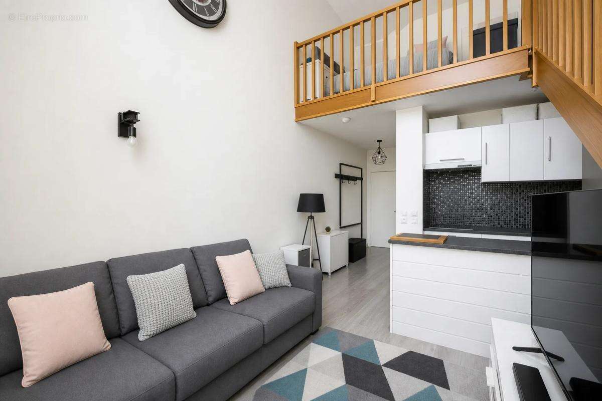 Studio lumineux avec chambre en mezzanine à Poissy - photo 2