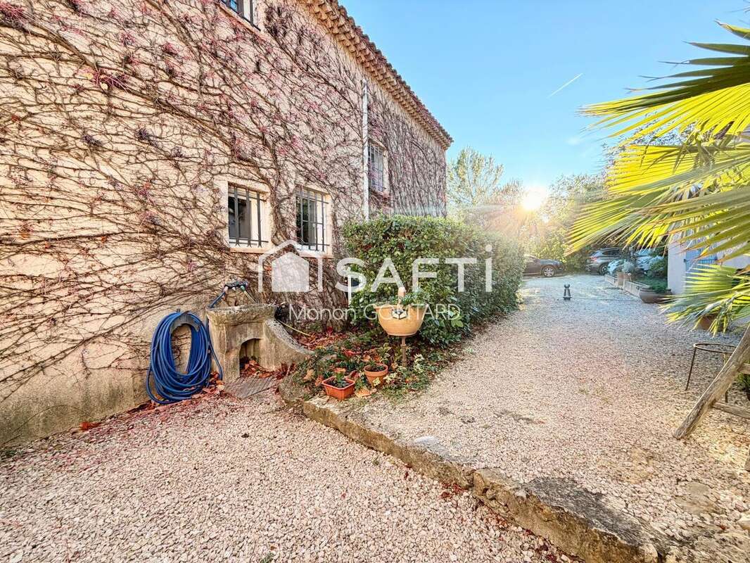 Photo 2 - Maison à LE VAL