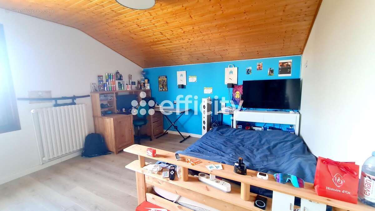 Maison à SAINT-PAUL-EN-CHABLAIS