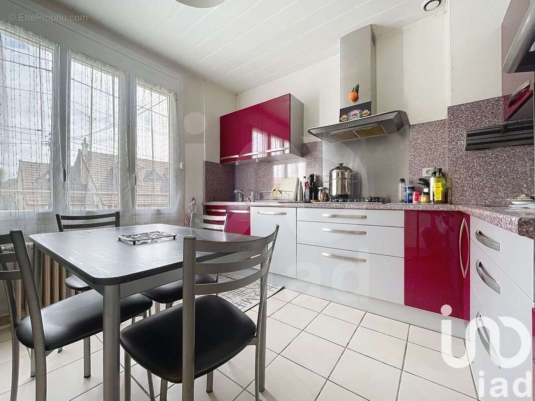 Photo 4 - Maison à PONTAULT-COMBAULT