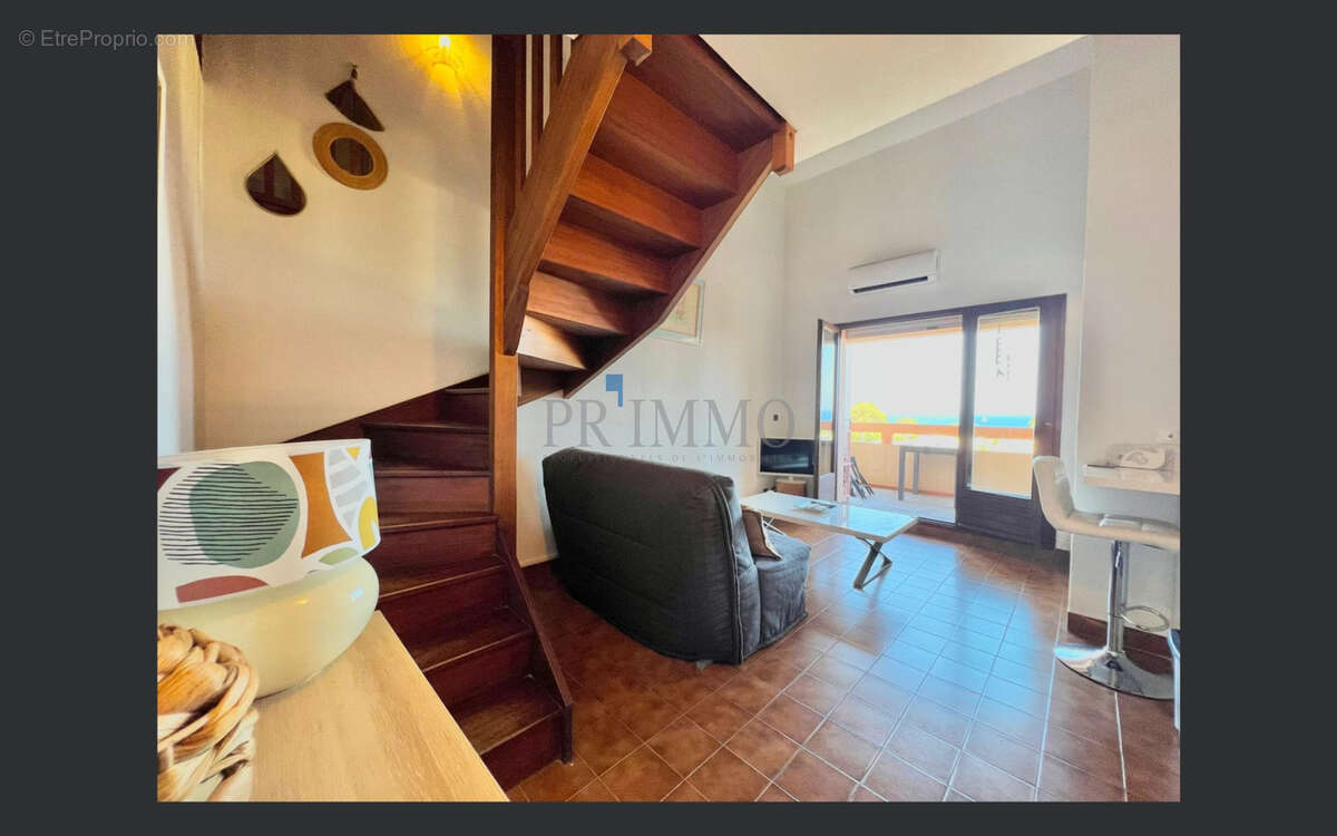 Appartement à FREJUS