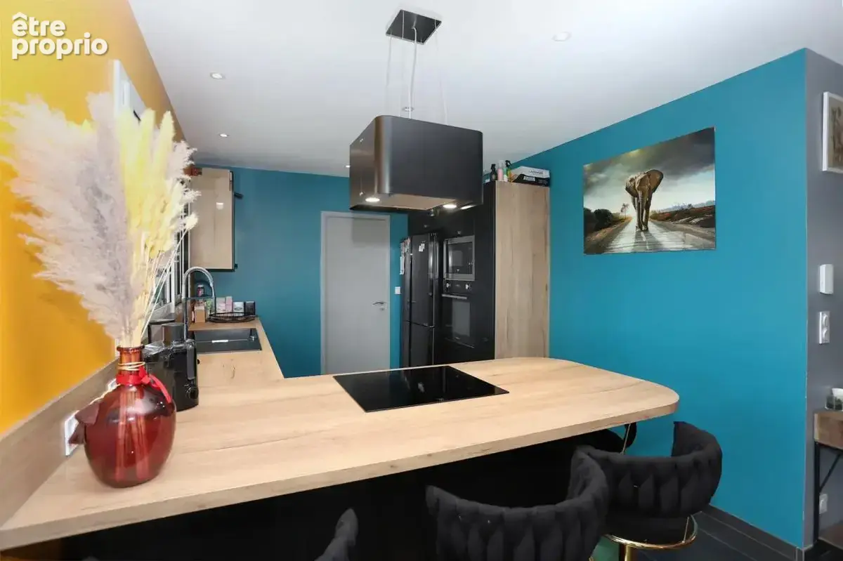 Maison de 5 pièces de 112 m² situé à Cintré - photo 5