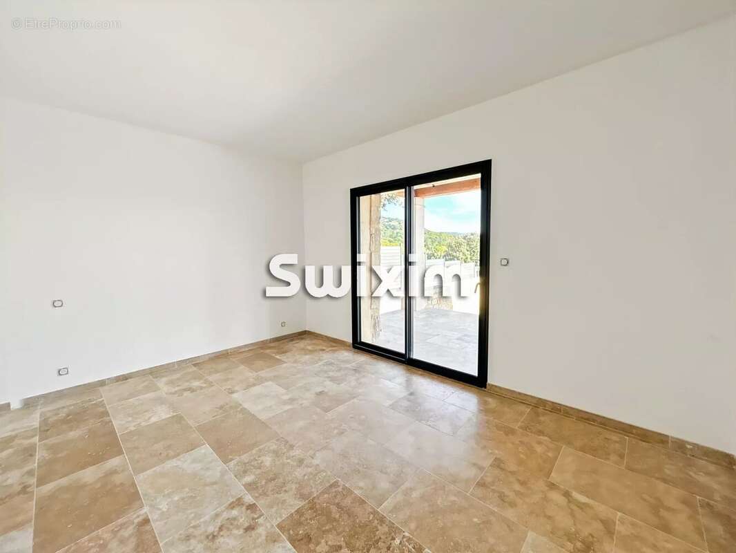 Maison à GOUDARGUES