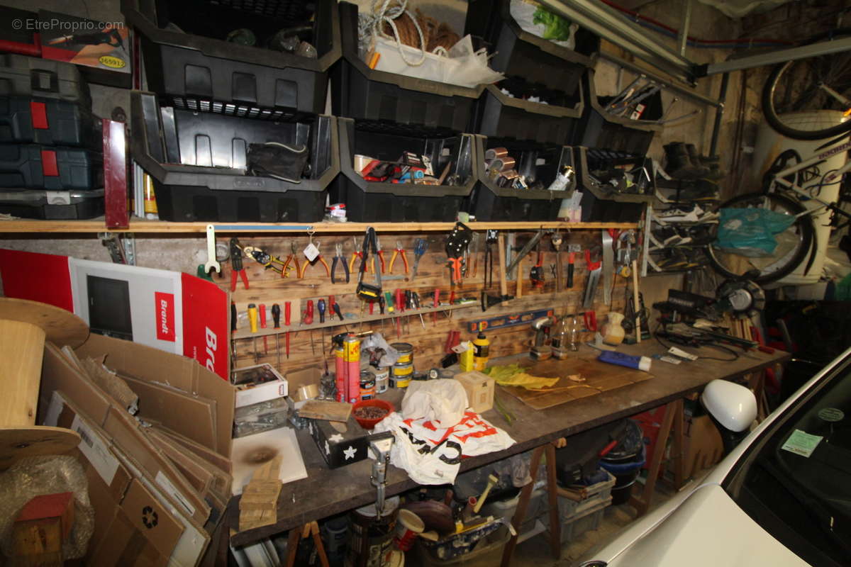 Maison à SAINT-LAURENT-DE-LA-CABRERISSE