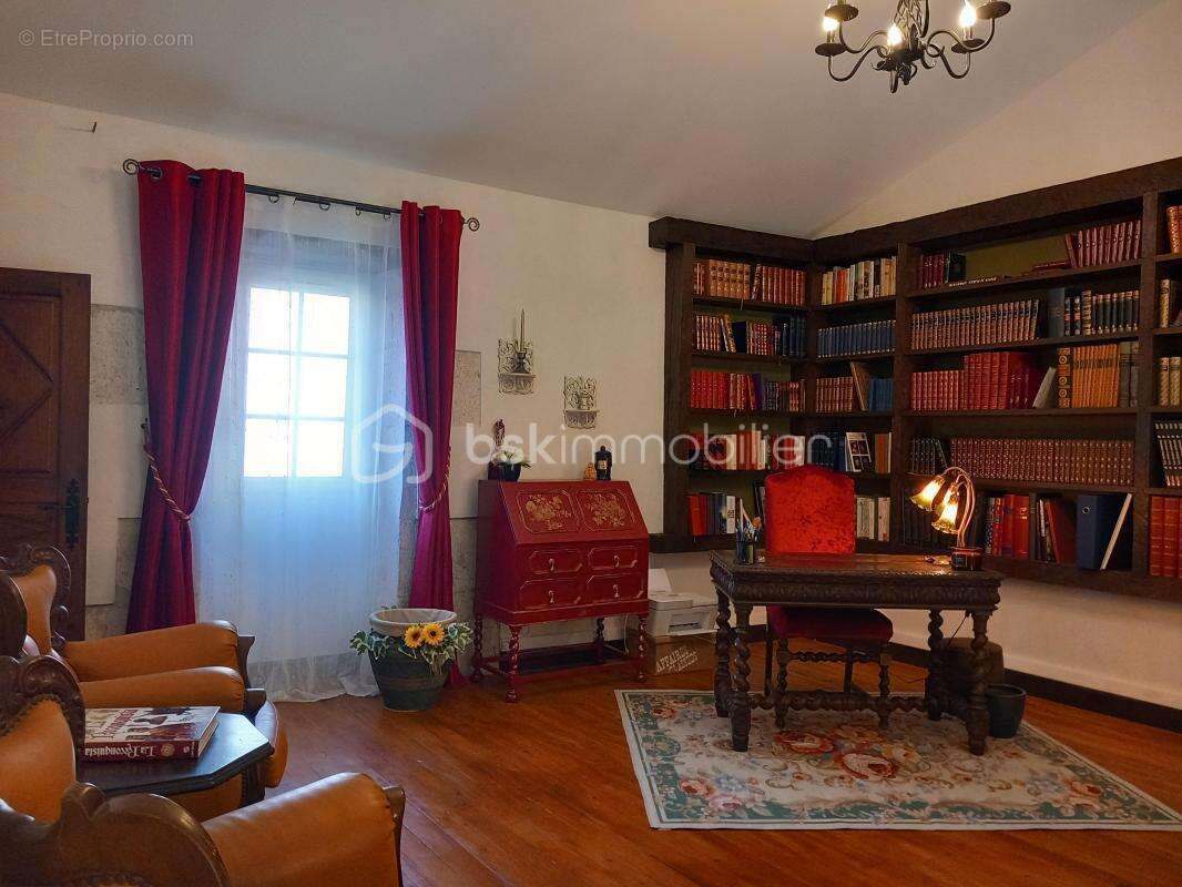 Maison à NERAC
