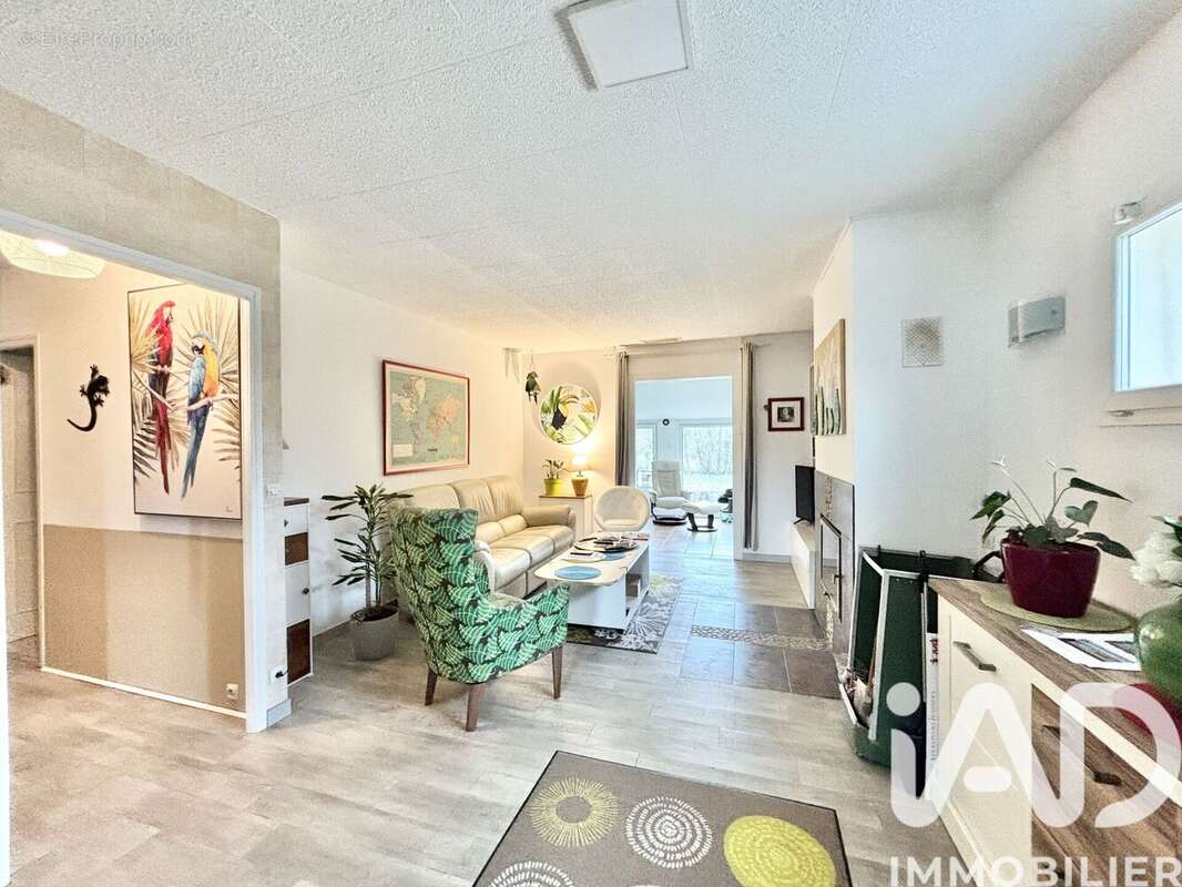 Photo 2 - Maison à SAINT-SULPICE-ET-CAMEYRAC