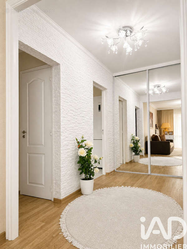 Photo 3 - Appartement à VILLIERS-SUR-MARNE
