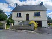 Maison à CARHAIX-PLOUGUER