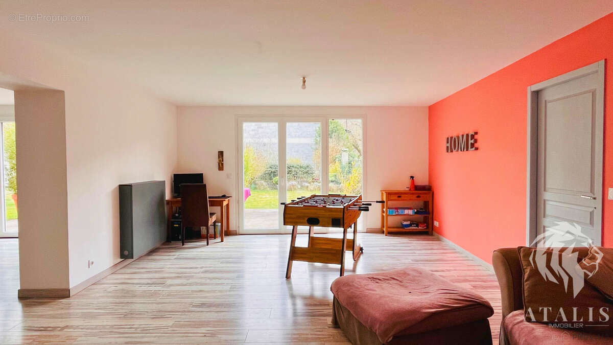 Maison à SAINT-JUST-DE-CLAIX