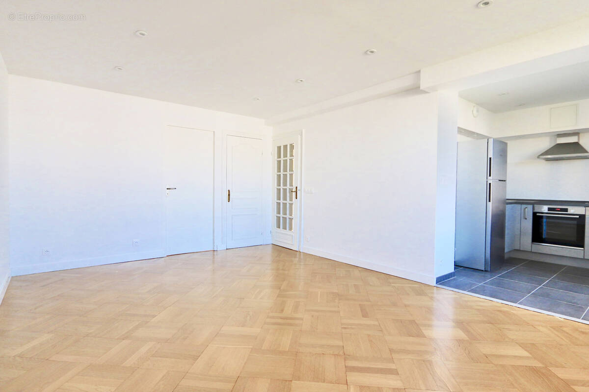 Appartement à SAINTE-FOY-LES-LYON