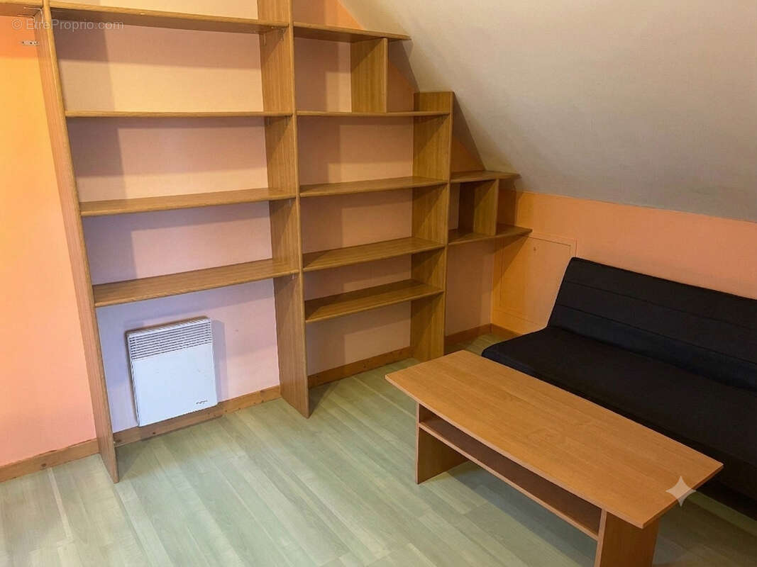Maison de 101m2 sur près de 10 ares de terrain à Orchamps-Vennes - photo 13