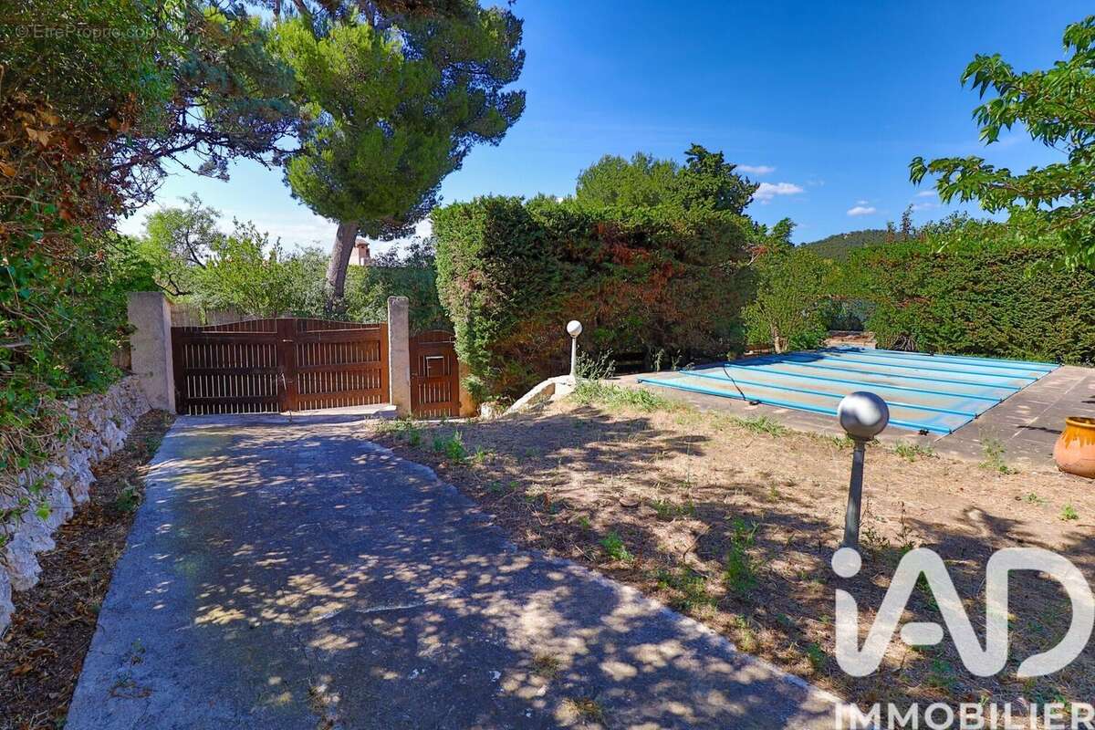 Photo 4 - Maison à MARSEILLE-9E