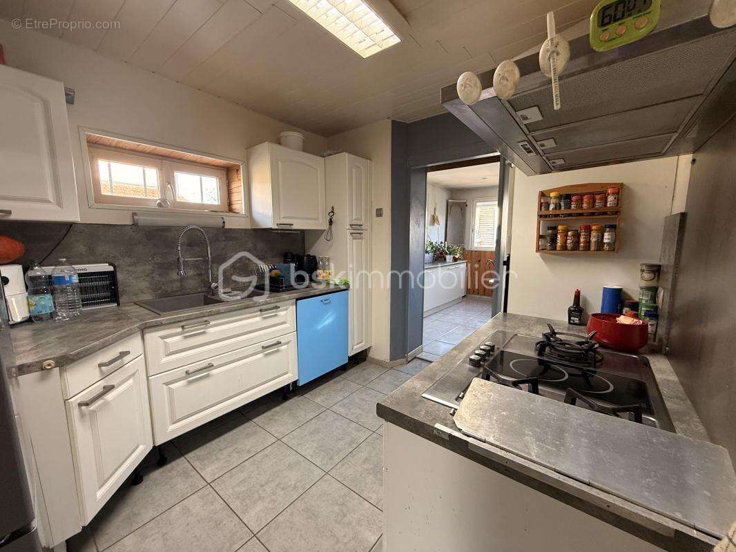 Maison à CHAMPAGNE-SUR-SEINE