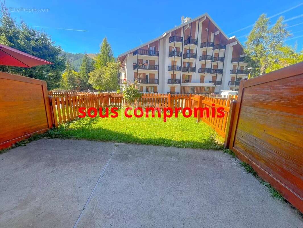 Appartement à SAINT-ETIENNE-DE-TINEE