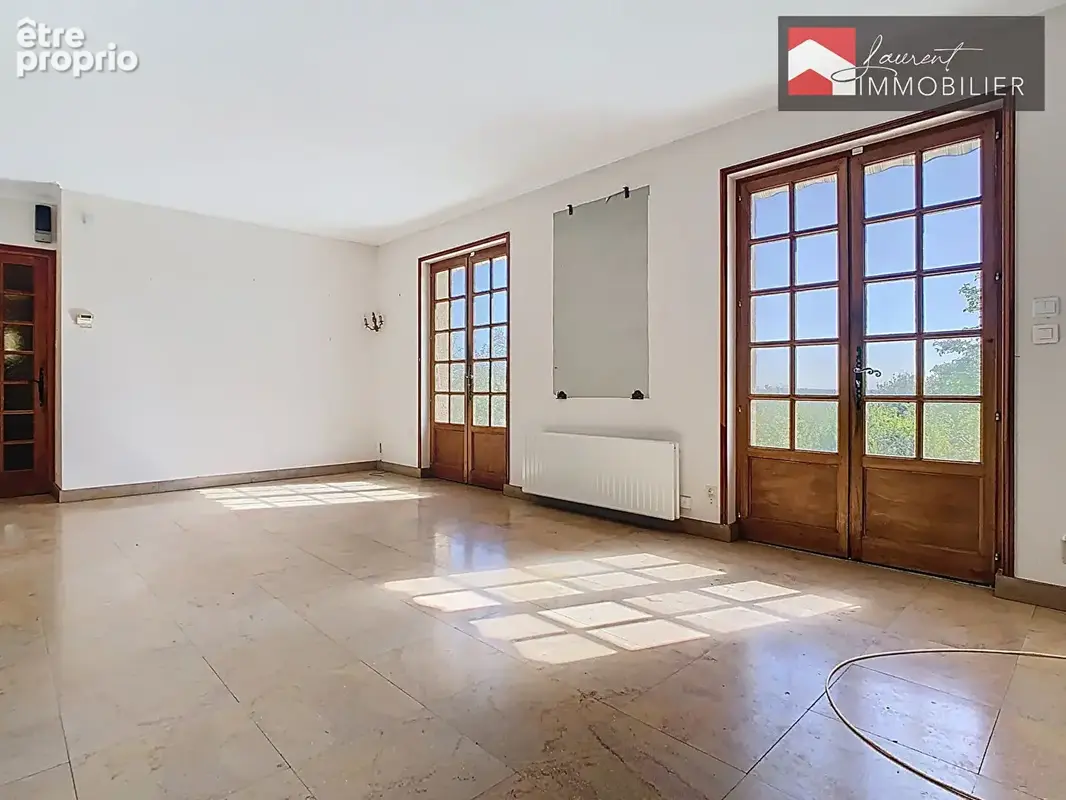 Maison familiale avec vue sur Tournus - 138 m² et sous-sol aménagé - photo 5