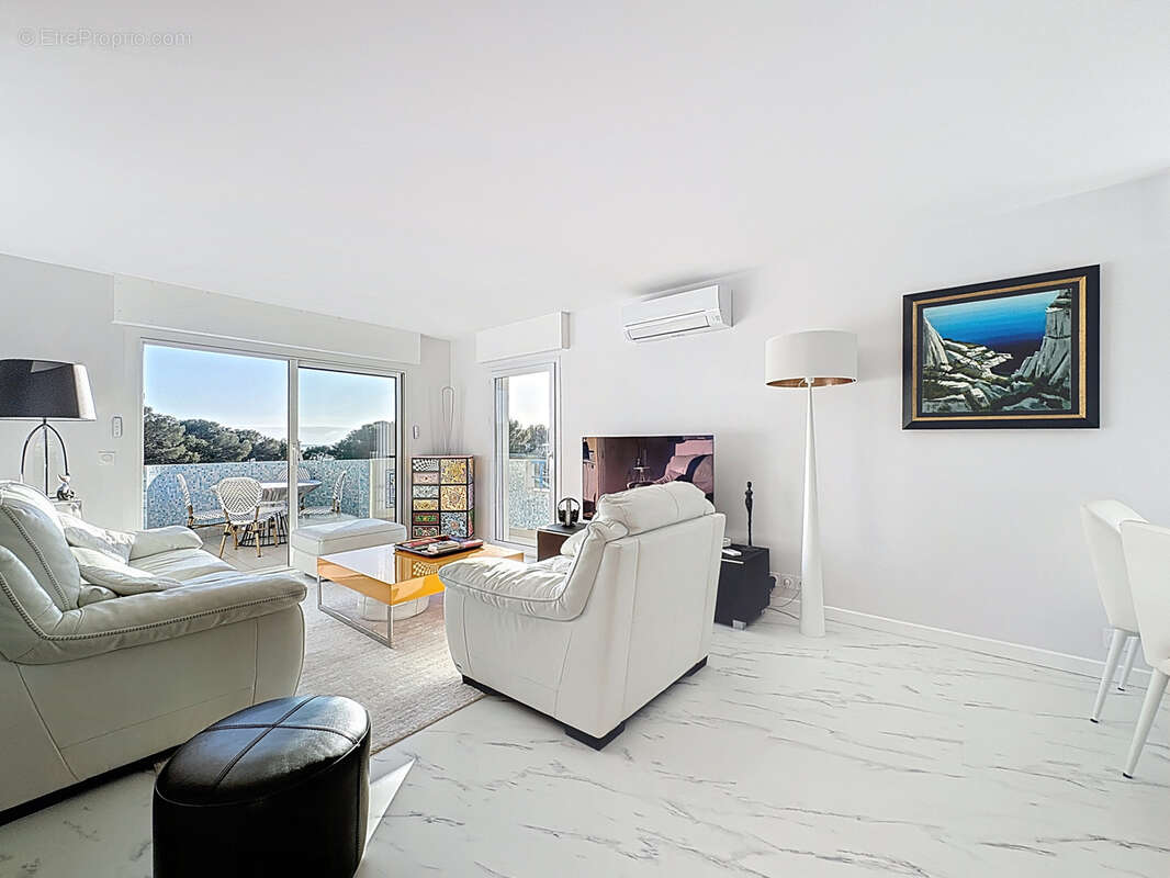 Appartement à SAINT-RAPHAEL