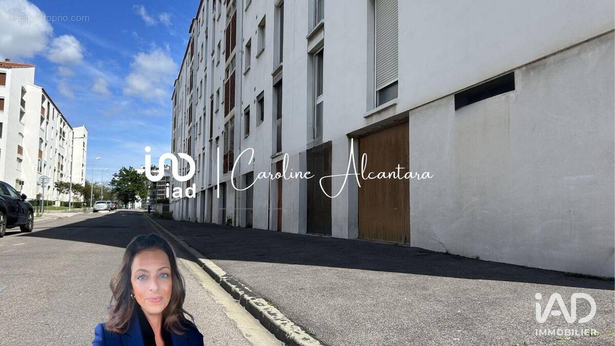 Photo 1 - Parking à PERPIGNAN