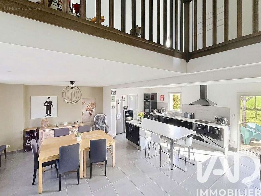 Photo 3 - Maison à SAINT-BRANCHS