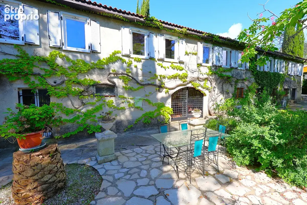 Maison à GRASSE
