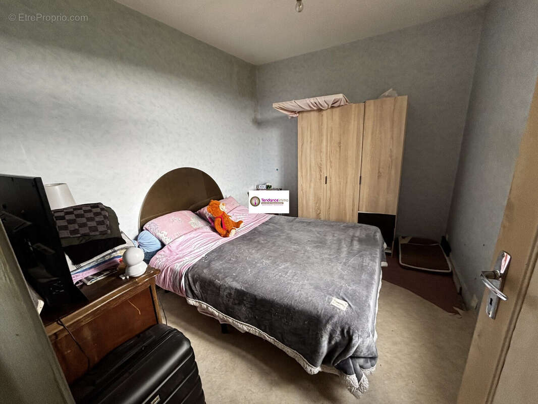 Maison à SAINTE-GAUBURGE-SAINTE-COLOMBE