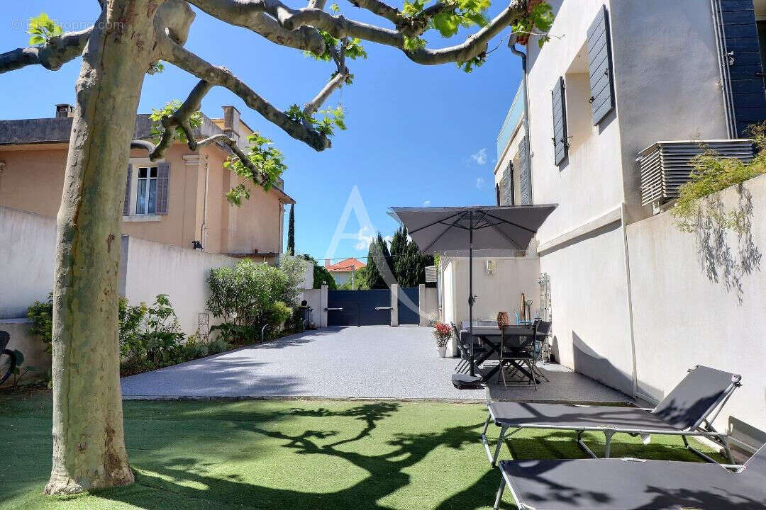 Appartement à MARSEILLE-12E