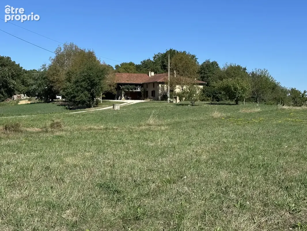 Rare fermeavec 43 ha sans voisins - photo 16