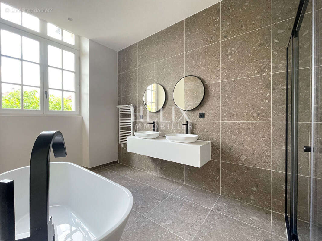 Maison à SAINT-GERMAIN-EN-LAYE