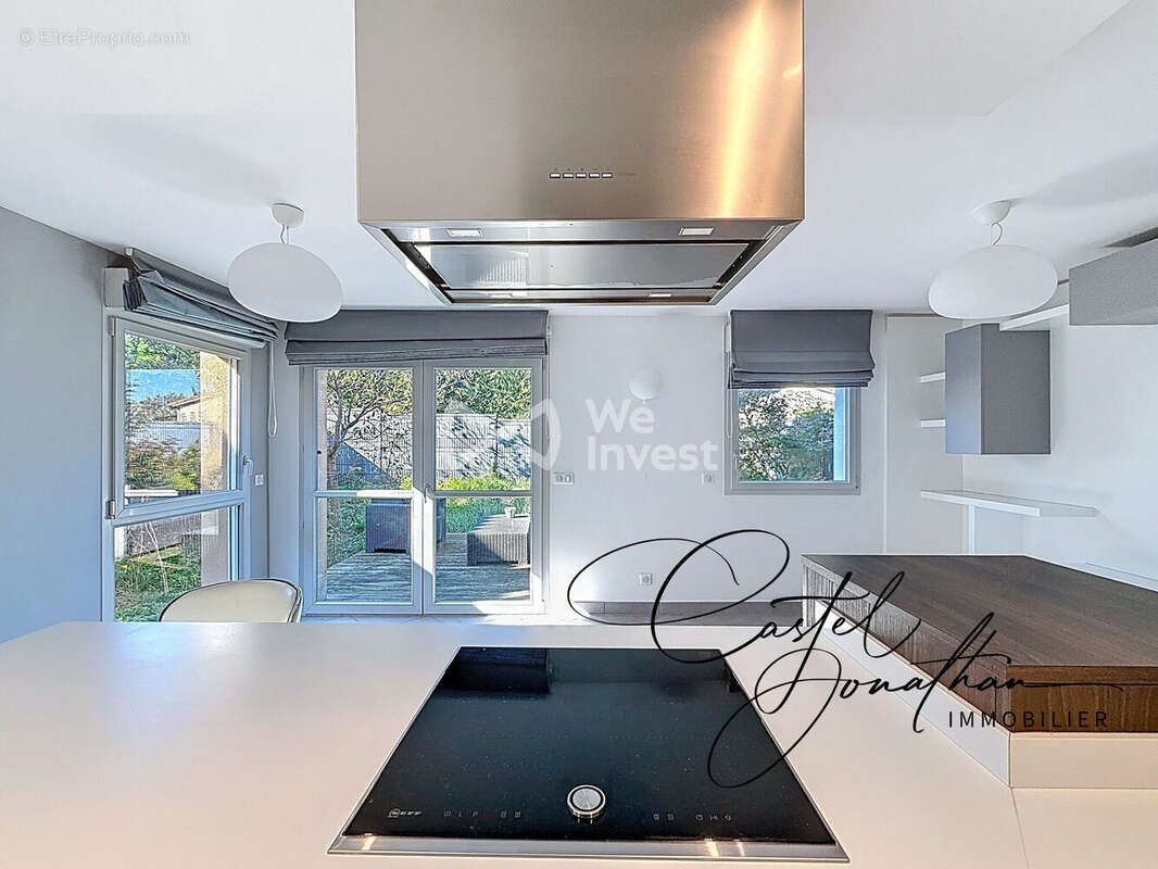 Appartement à SAINTE-CONSORCE
