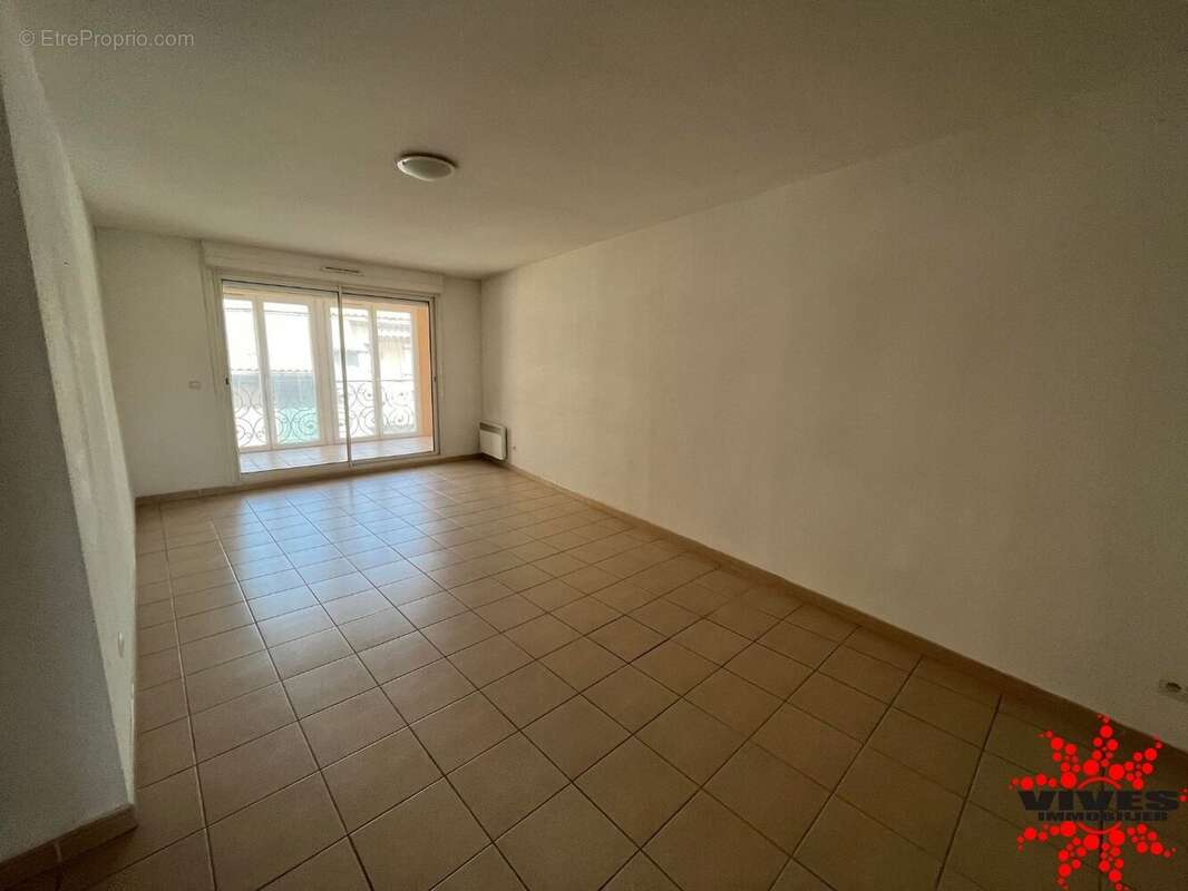 Appartement à VILLENEUVE-LES-BEZIERS