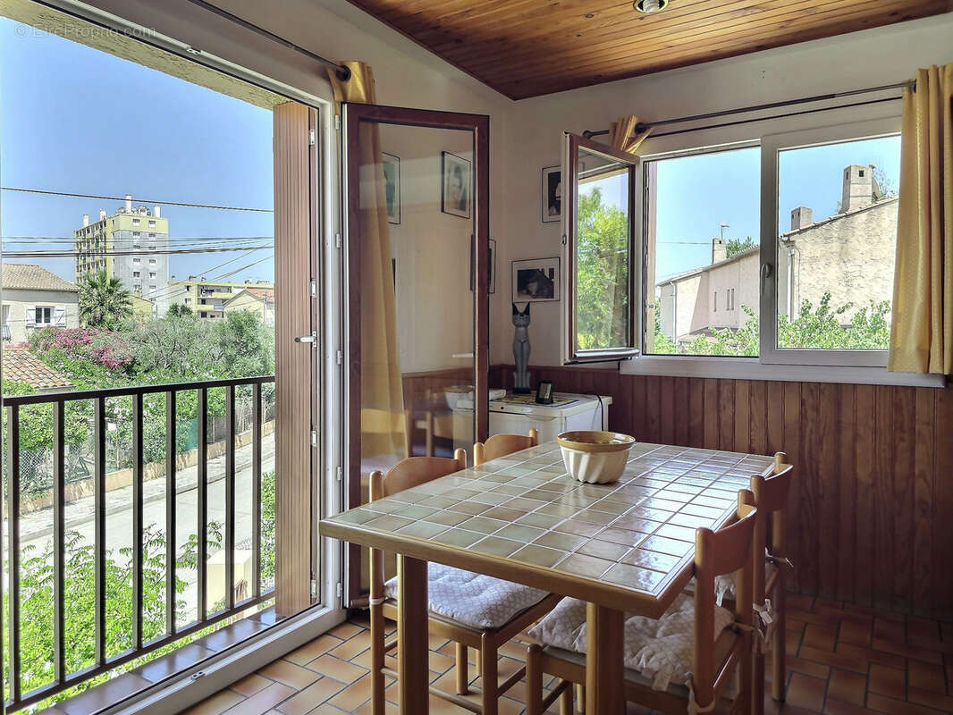Appartement à HYERES