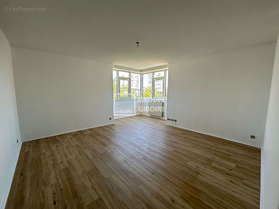 A VENDRE  * EXCLUSIVITE GIBOIRE* Appartement Rennes 4 pièce(s) 82 m2 - photo 3