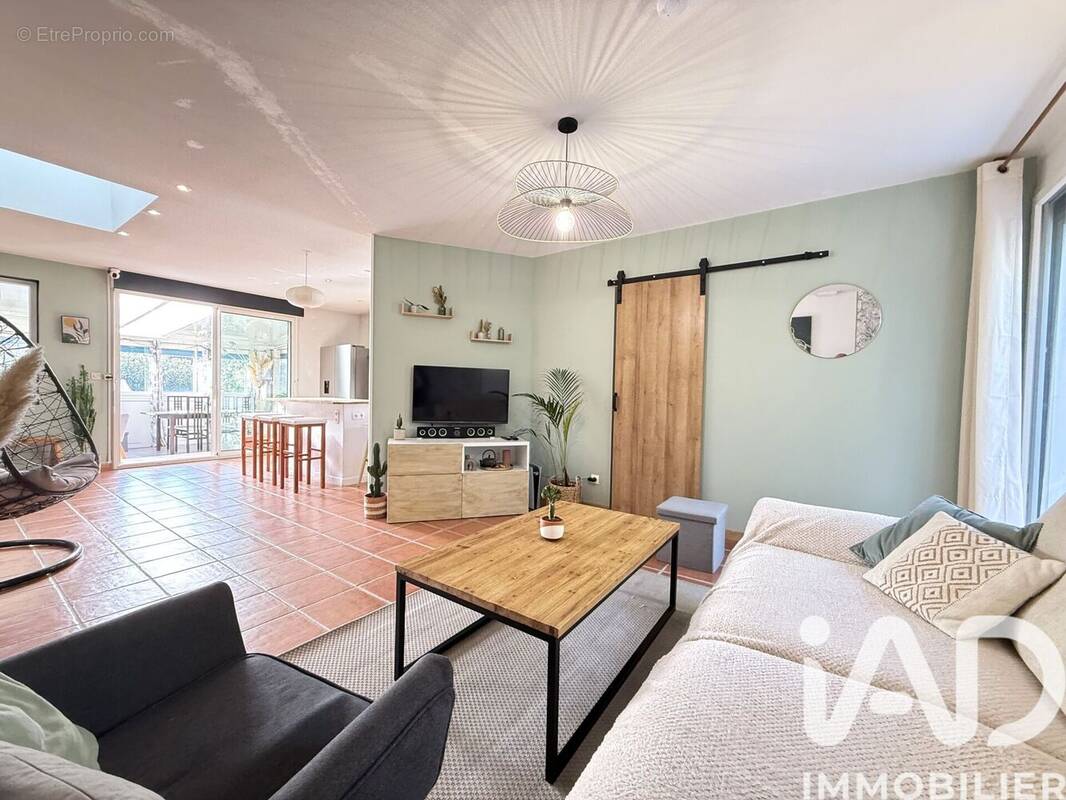 Photo 1 - Maison à SAINT-CYPRIEN