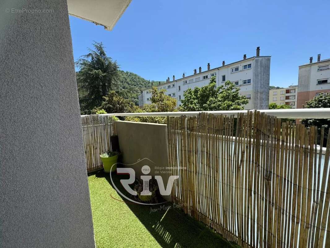 Appartement T3 avec balcon - photo 4
