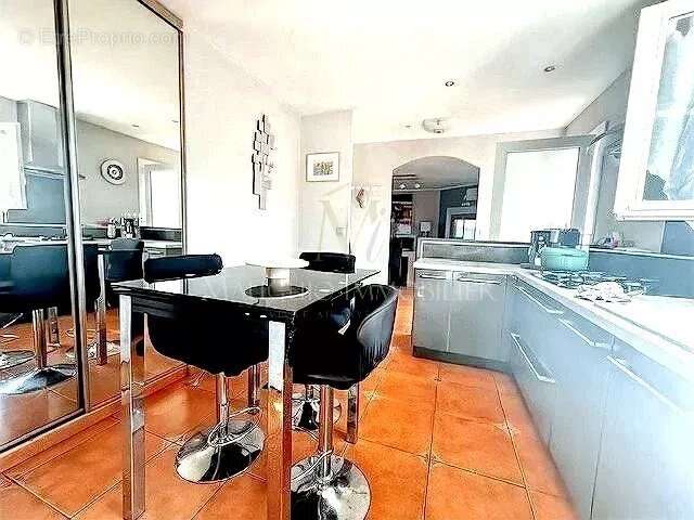 Maison à LUNEL-VIEL