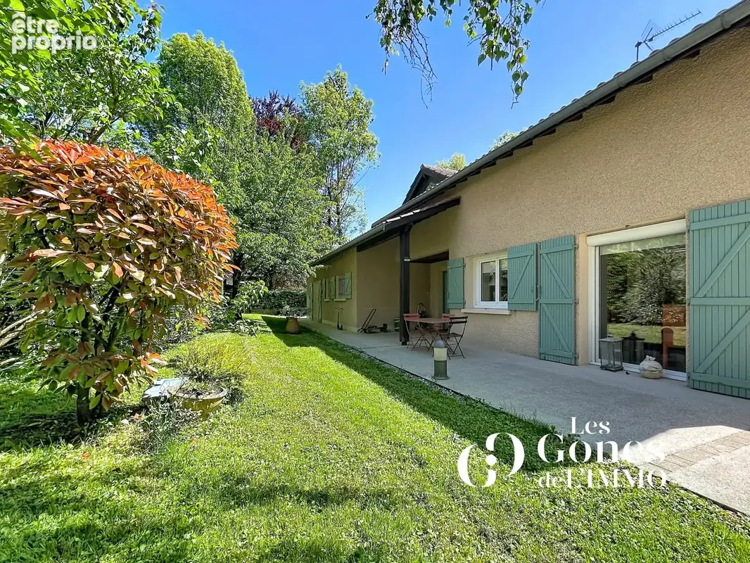 Centre du village maison familiale 175 m2 terrain 771 m2 piscinable - photo 4