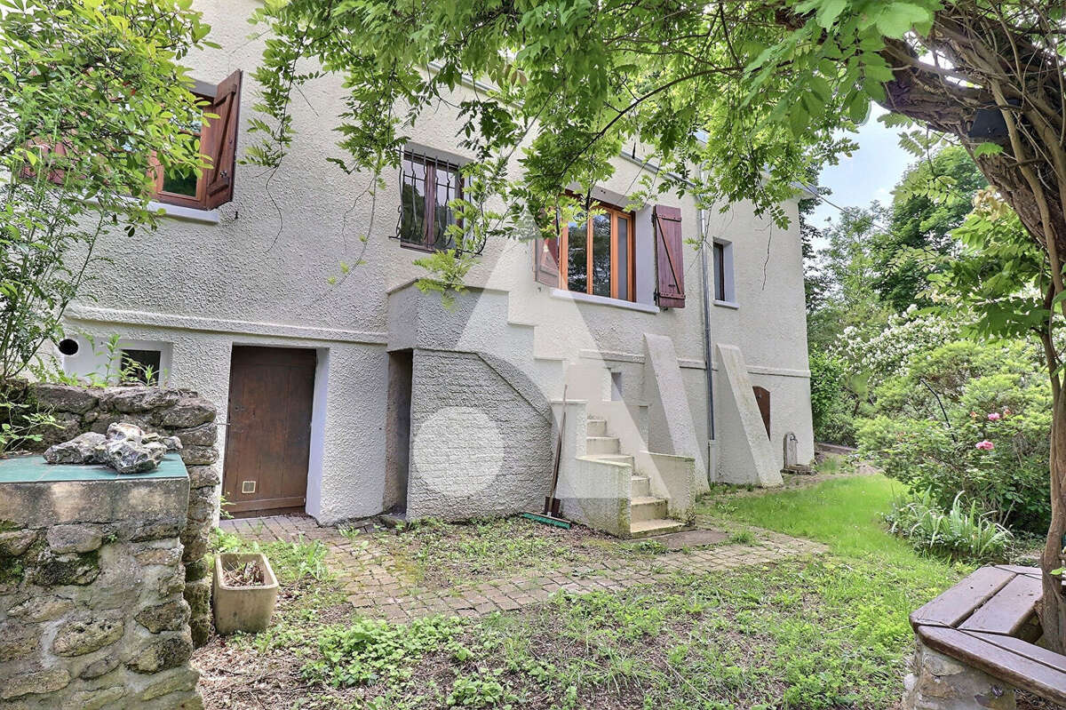 Maison à MERY-SUR-OISE