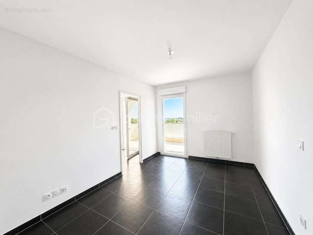 Sérignan Appartement T2 3eme et dernier étage résidence récente - photo 5