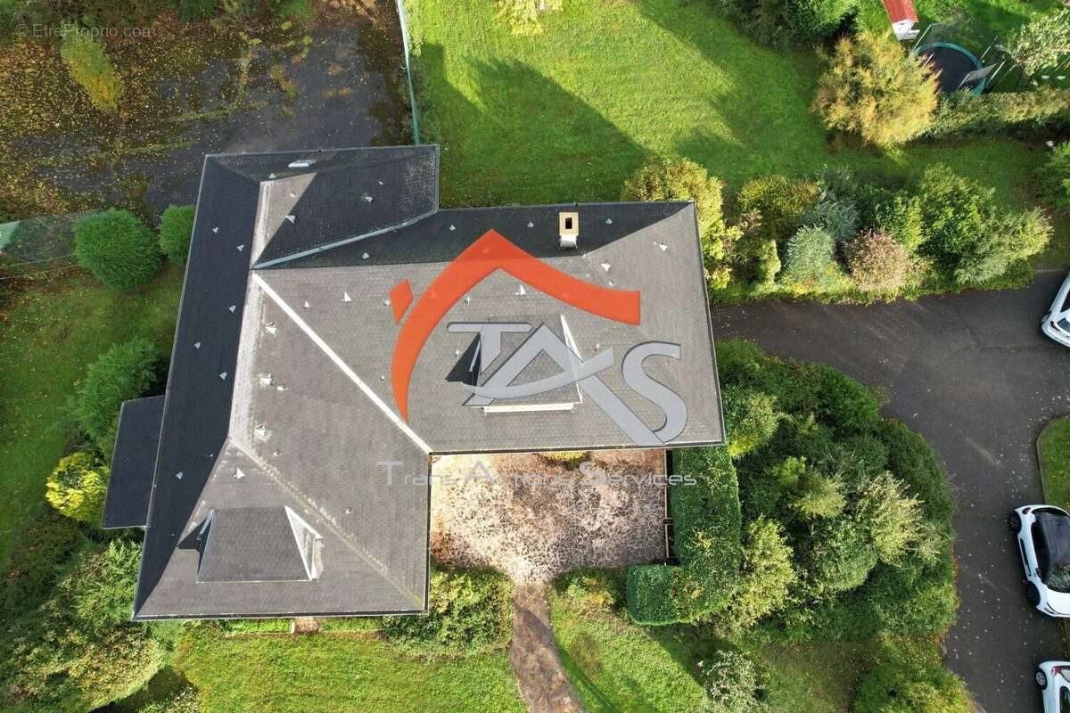 Maison à SAINT-PAUL-EN-JAREZ