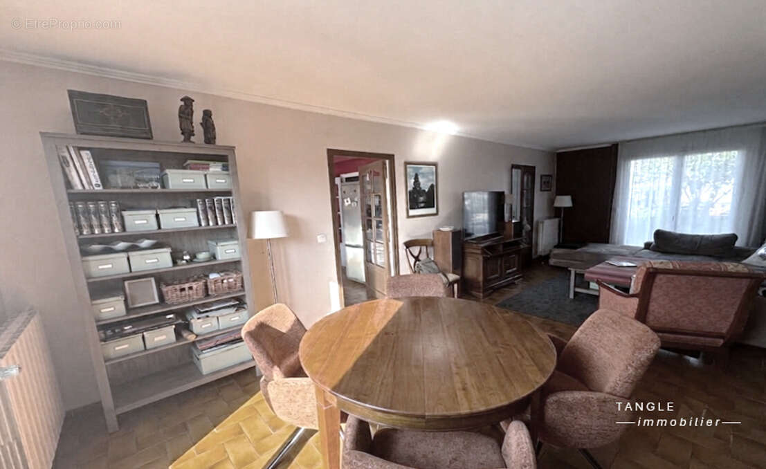 Maison 110 m² à Toufflers  - photo 2