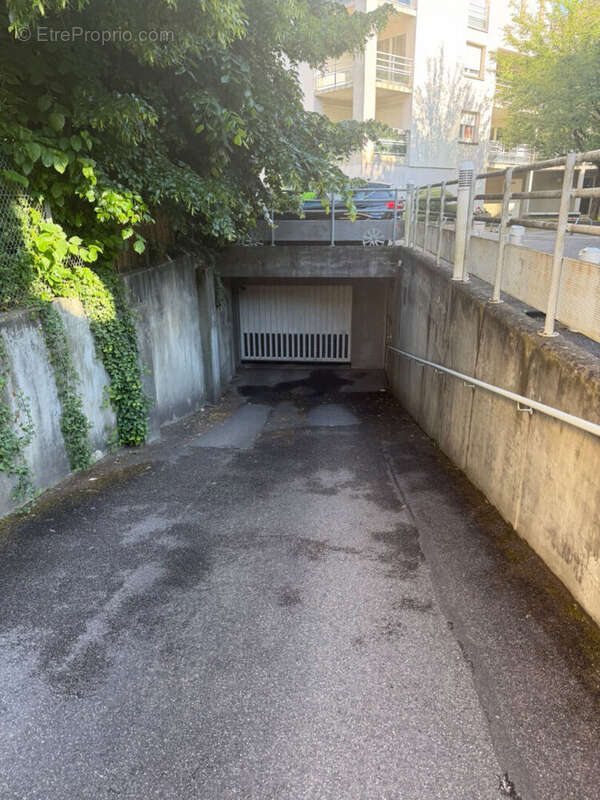 Parking à MULHOUSE