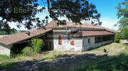 Maison à SEYCHES